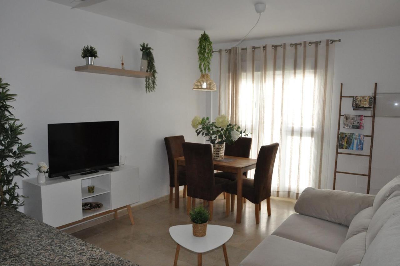 Apartamento Vacaciones En Conil Конил-де-ла-Фронтера Екстериор снимка